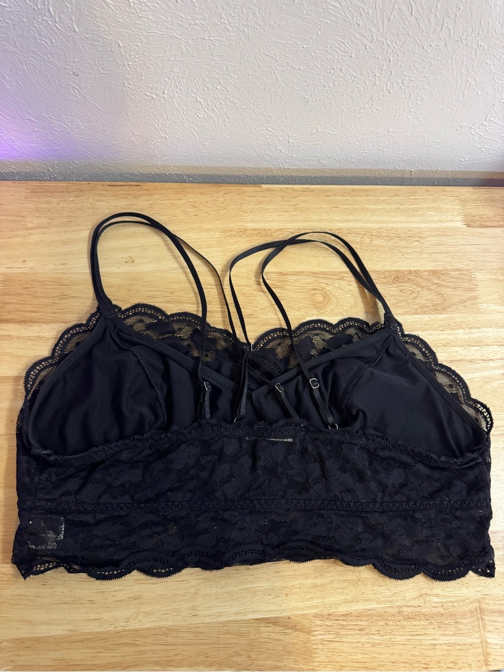Black Lace Bralette - Picture 3 of 9